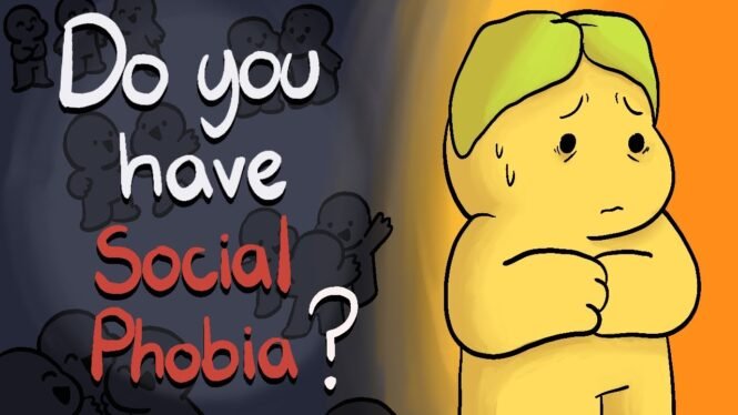 5 Signs It’s Social Phobia (Not Introversion)