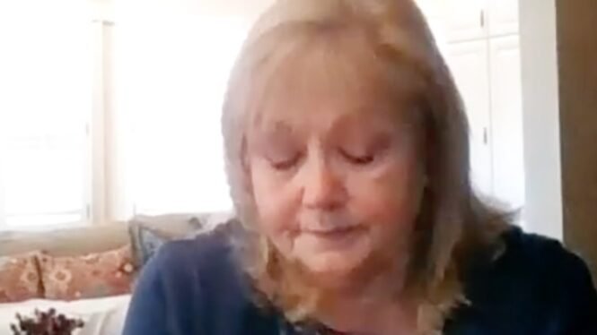 Psychic Medium Channels a Mom's Apology
