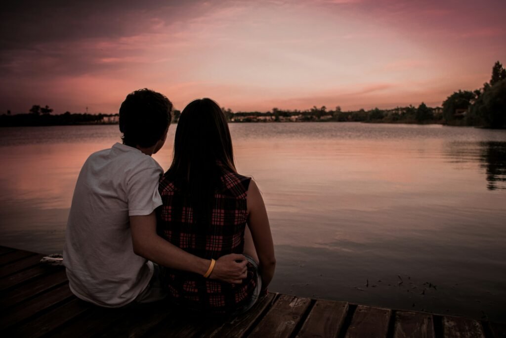 4 Effective Ways to Positively Approach Recognizing Your Soulmate: Emotional and Spiritual Signs